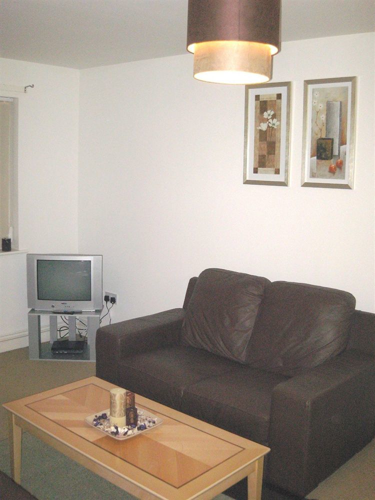OYO Arinza Apartments Liverpool Exterior foto